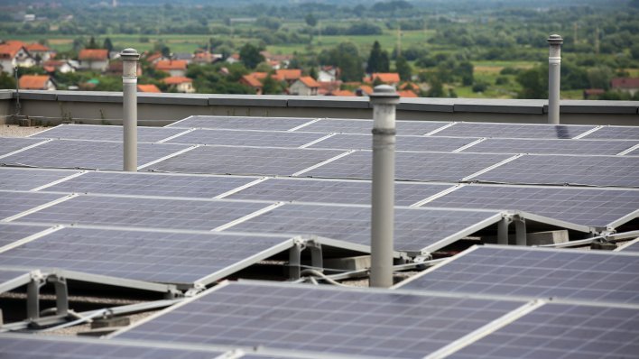 Kućanstva daju više struje iz solara u HEP-ovu mrežu nego poduzetnici