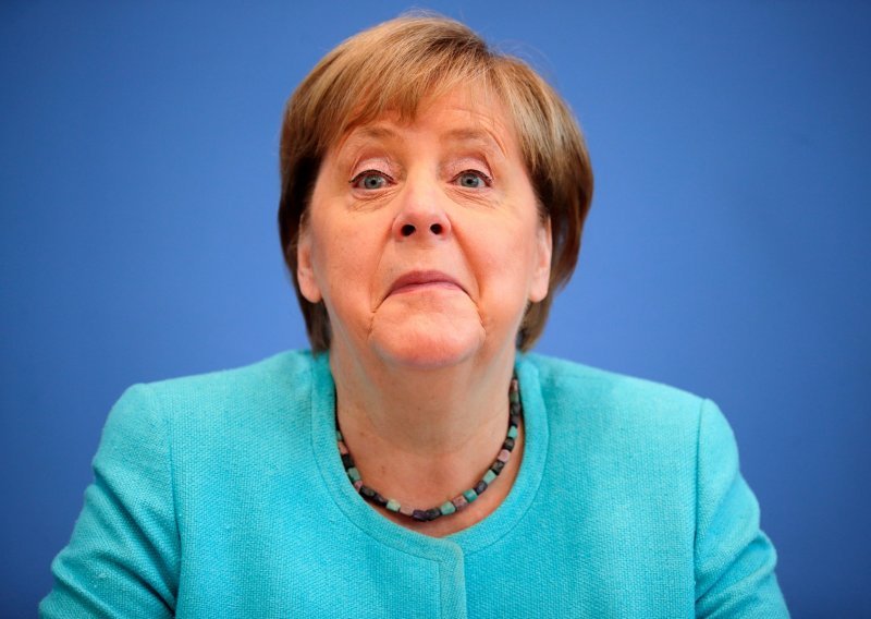Otkriveno koliku će mirovinu imati Angela Merkel. Dostatno za lagodan umirovljenički život