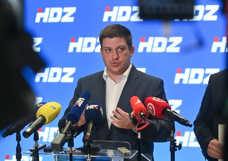 [VIDEO] Butković: Mjere idu široko, ministar financija radi na registru kućanstava