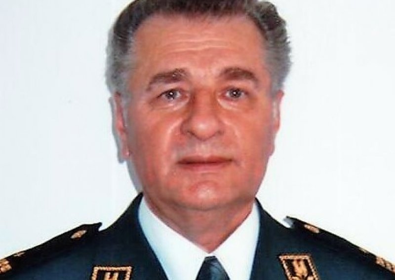 Preminuo general Josip Petrović