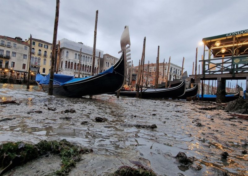 Venecija bi mogla na popis ugrožene baštine, krivi su ljudi i klimatske promjene