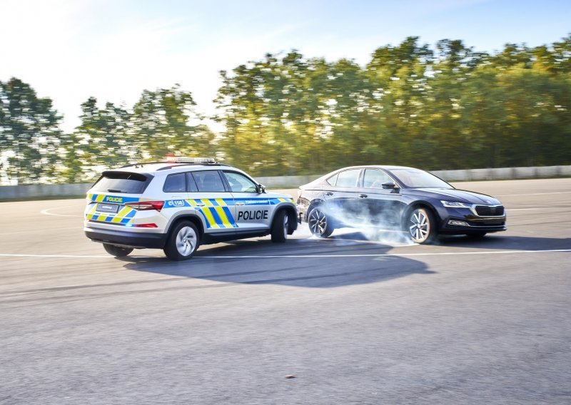 Škoda Kodiaq koji koristi češka policija je posebno pripremljen: Jeste li dosad čuli za PIT manevar?