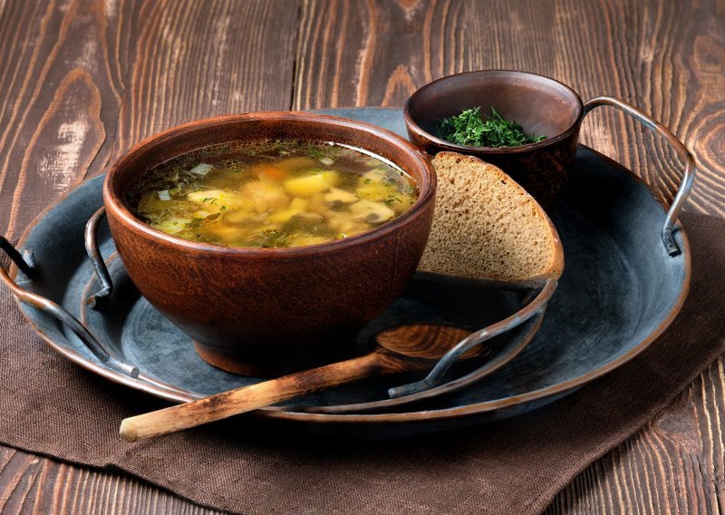 Zdrava, fina i brzo gotova: Ovaj recept za okrepljujuću juhu postat će vam omiljen
