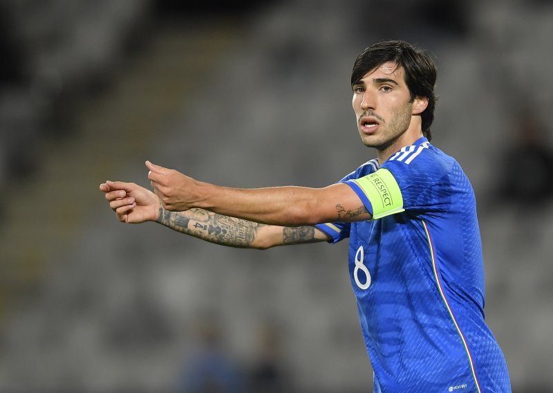 Najskuplji talijanski nogometaš ignorirao suspenziju i 50 puta se kladio unatoč zabrani