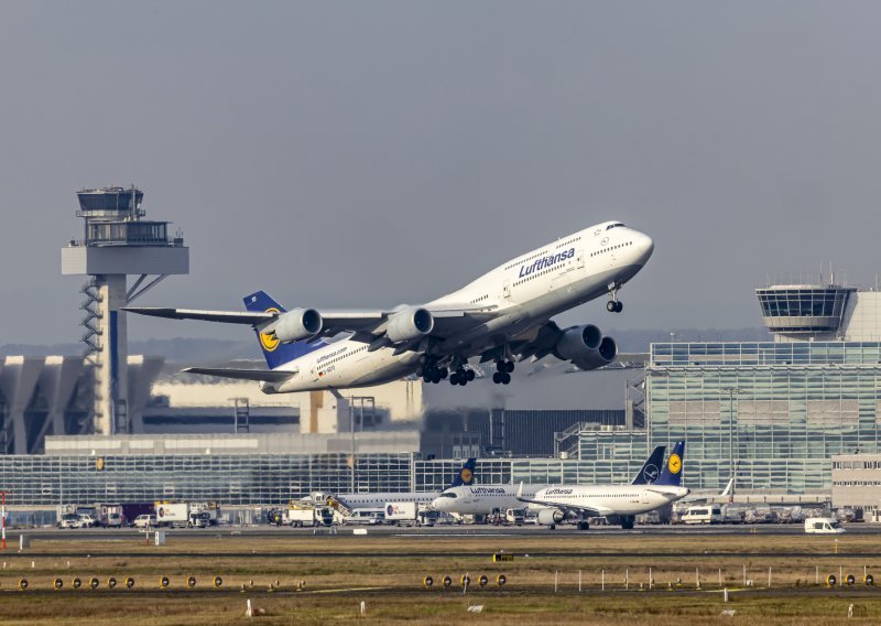 Štrajkovi zakočili putnički promet u najvećoj njemačkoj zračnoj luci