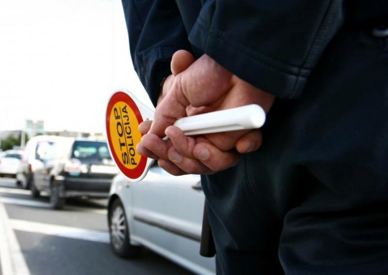 Mobiteli, droga i alkohol u prometu koštat će vas više