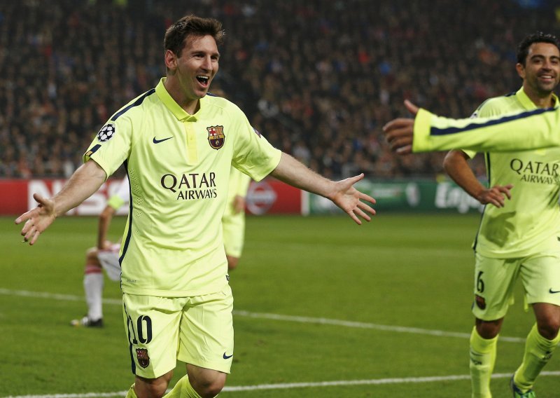 Messi s dva gola stigao Raula, pobjede Barce i PSG-a