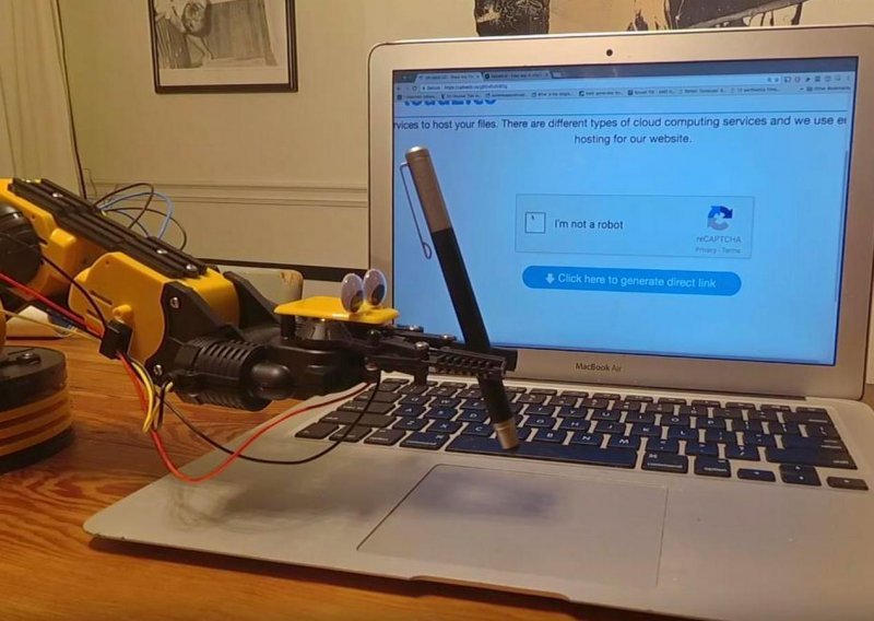 Robot prevario test za umjetnu inteligenciju