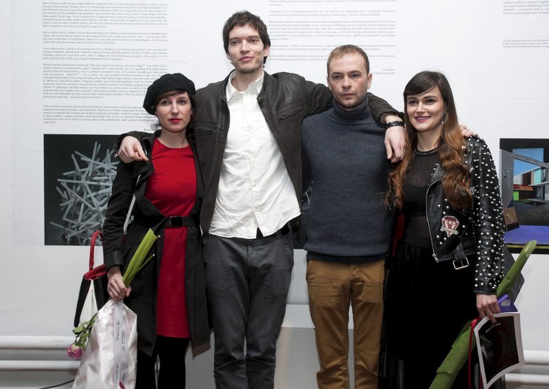 Paralelno otvorene četiri izložbe mladih umjetnika u HDLU