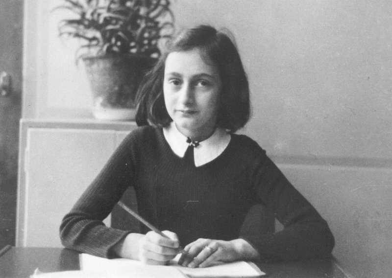 Zašto su se Anne Frank i Holokaust zamjerili Facebooku?