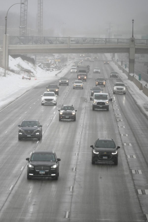 Zimski uvjeti su jako zahtjevni za sve sudionike u prometu, a ako još nemate ni zimsku opremu sve je još složenije